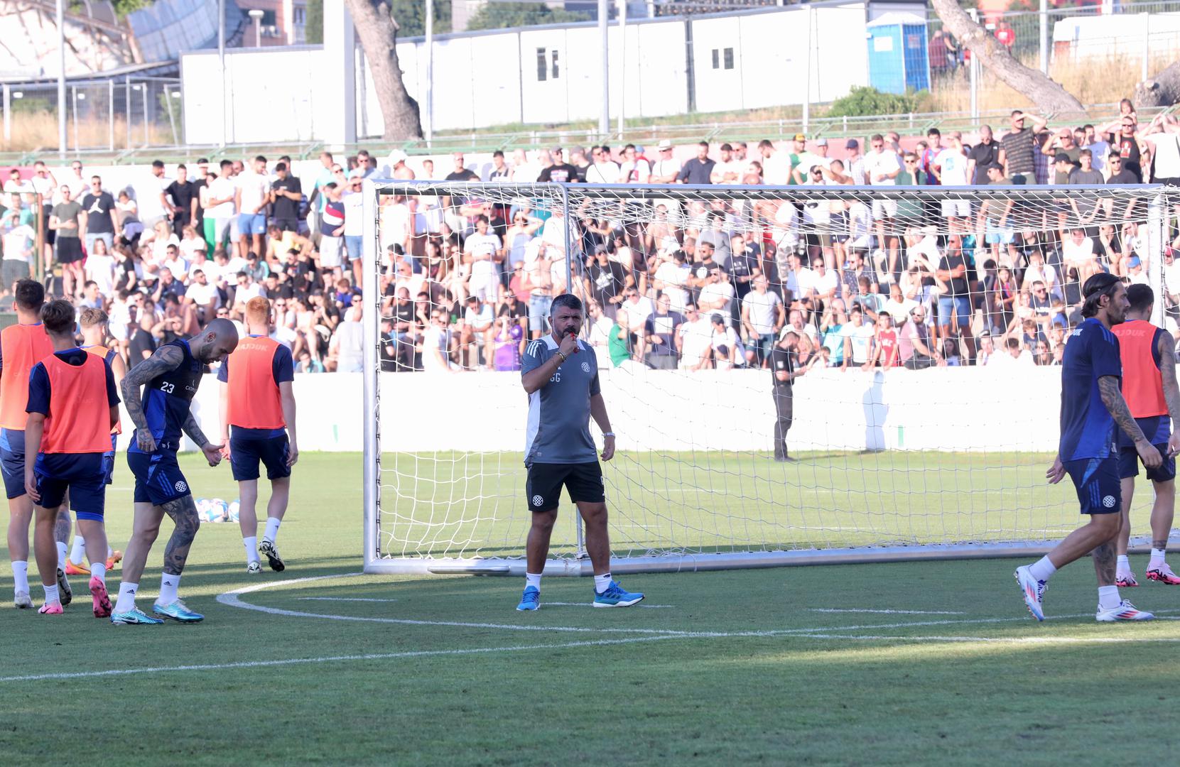 Hajduk ima još mjesec dana do prve natjecateljske utakmice, 25. srpnja na Poljudu će se sučeliti protiv HB Torshavna s Farskih otoka u 2. pretkolu Europske lige