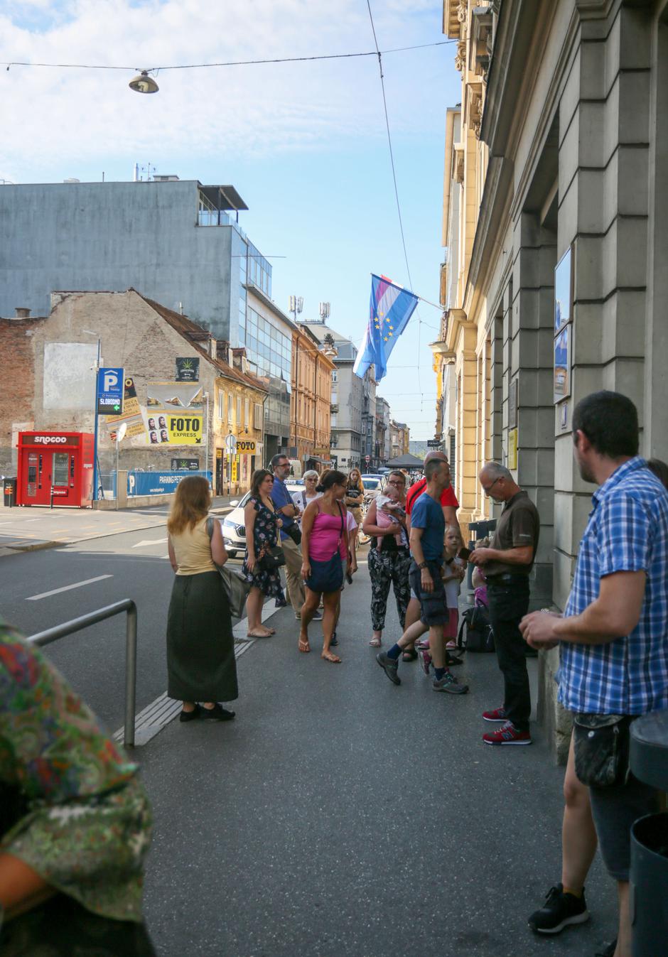 Zagreb: Redovi za izradu i podizanje dokumenata u Petrinjskoj ulici
