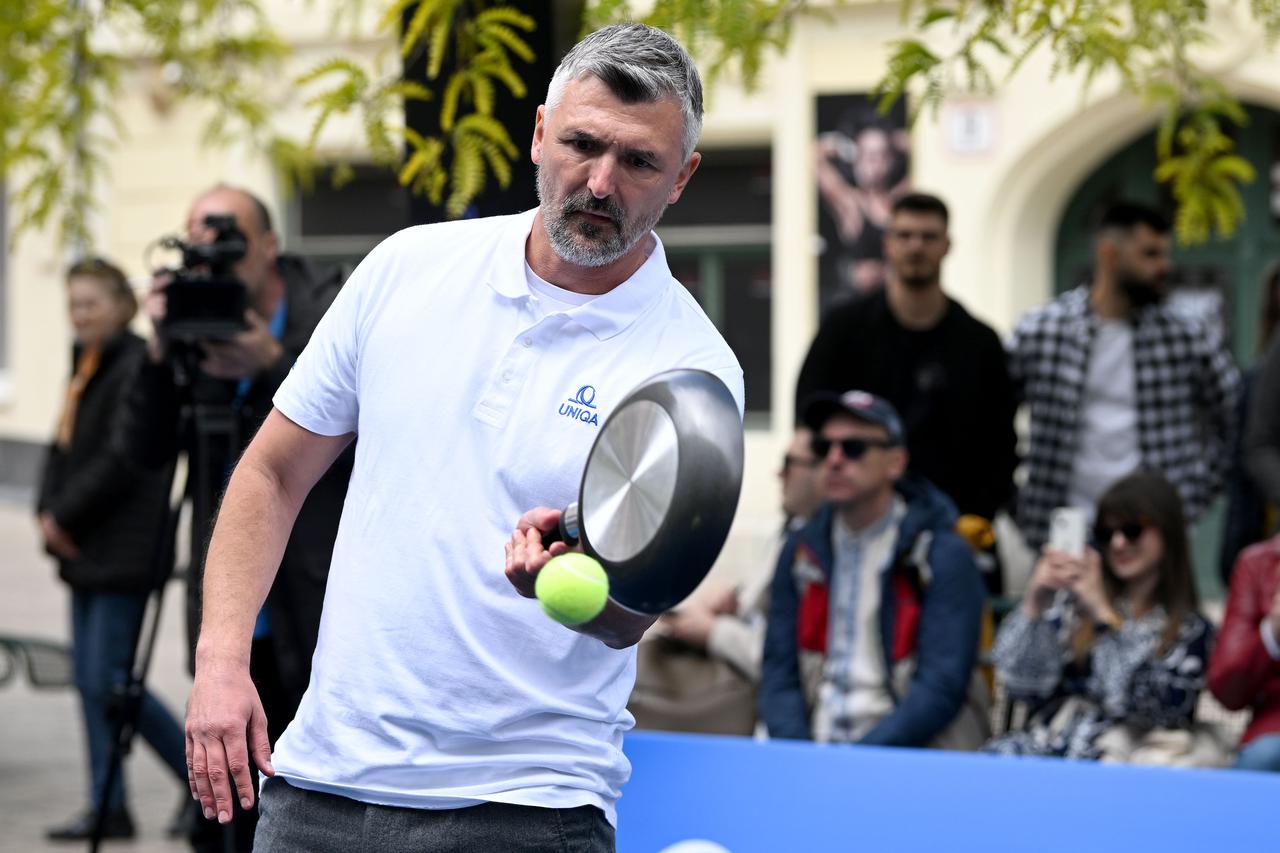 Zagreb: Goran Ivanišević odigrao je egzibicijski meč s mladom teniskom zvijezdom Lunom Vujović povodom predstavljanja zaklade UNIQUA SEE Future