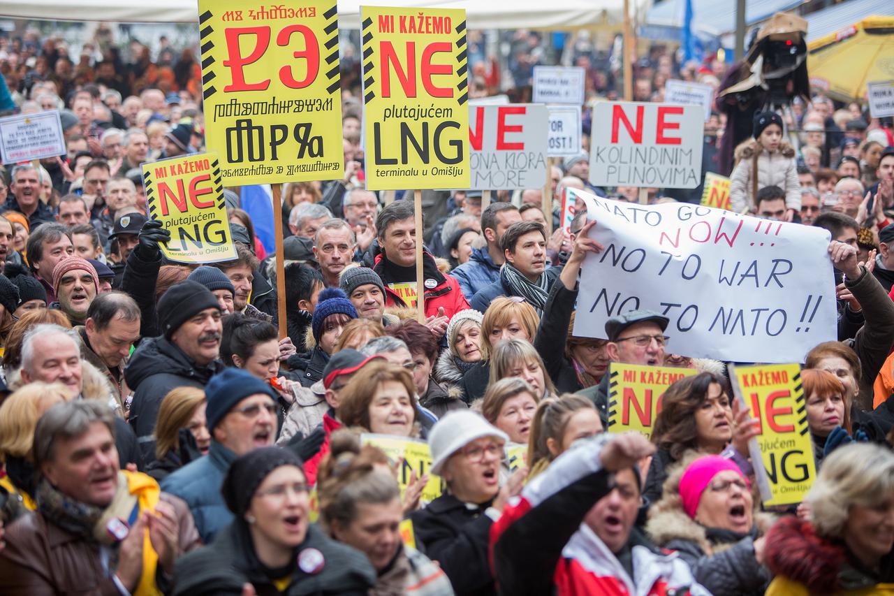 Rijeka: Prosvjed protiv plutajućeg LNG terminala na Krku