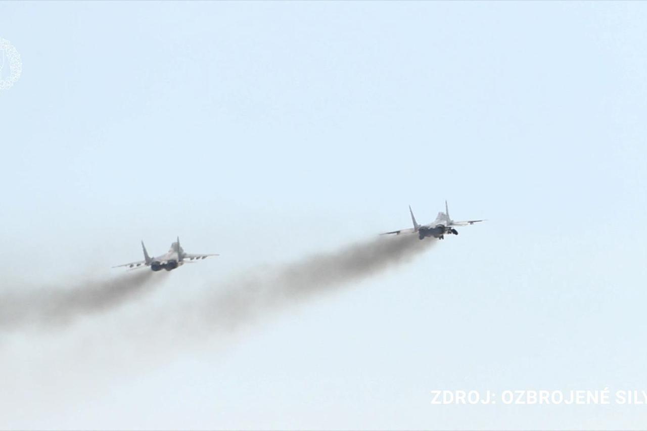 Slovakia hands over the first of its MiG jets to Ukraine