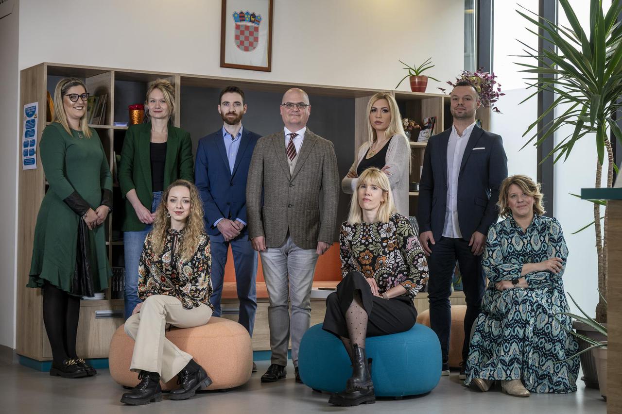 Zagreb: Reportaža o novoosnovanom timu za psiholološku pomoć djeci i mladima