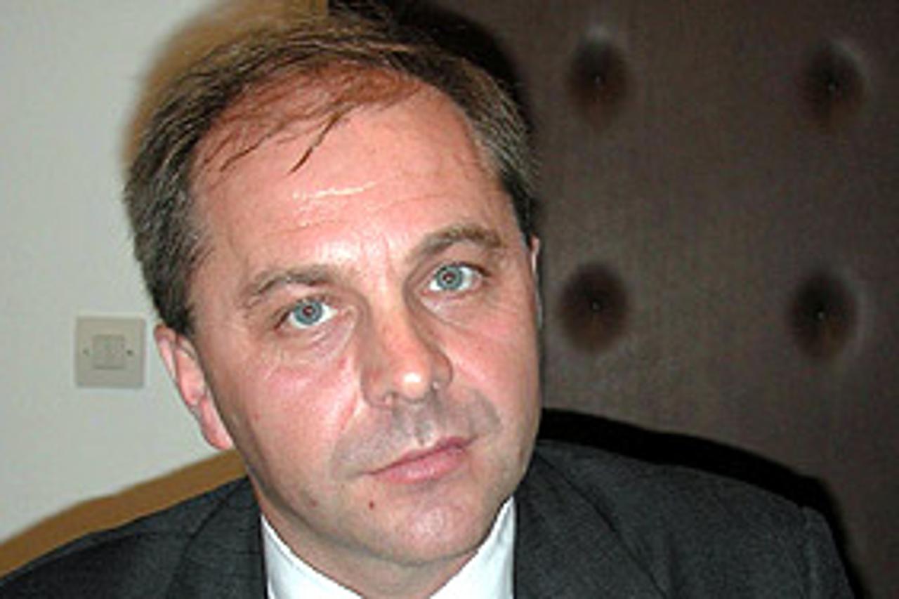 Profesor Dragan Badanjak