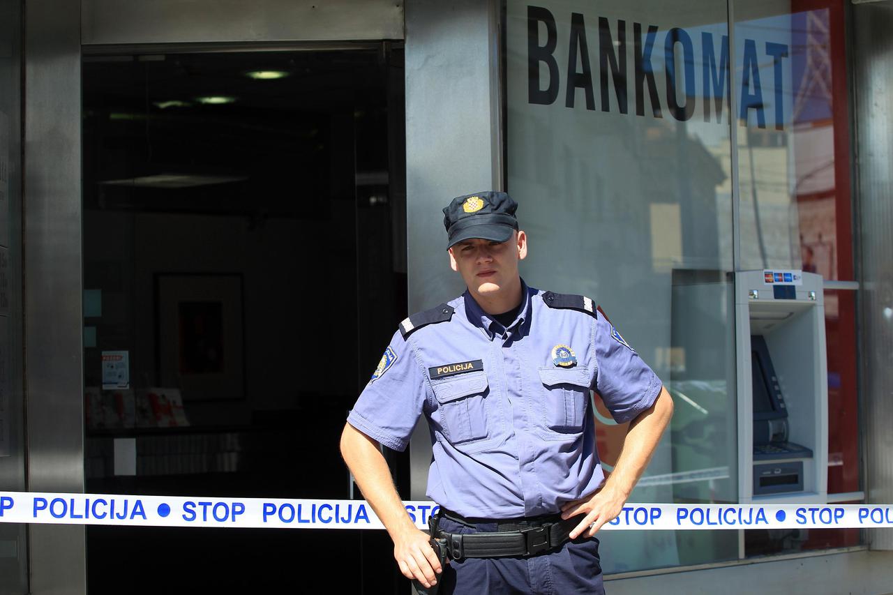 pljačka, banka, policija