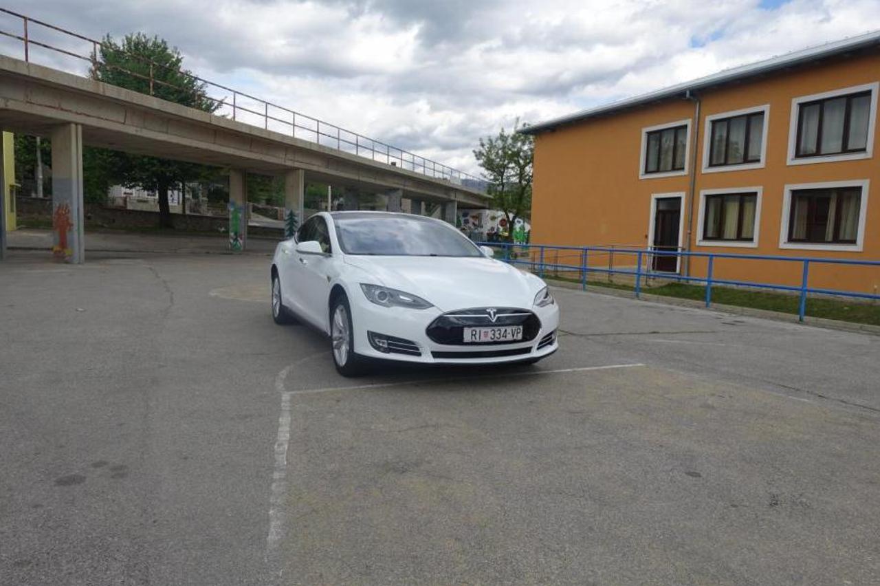 Tesla