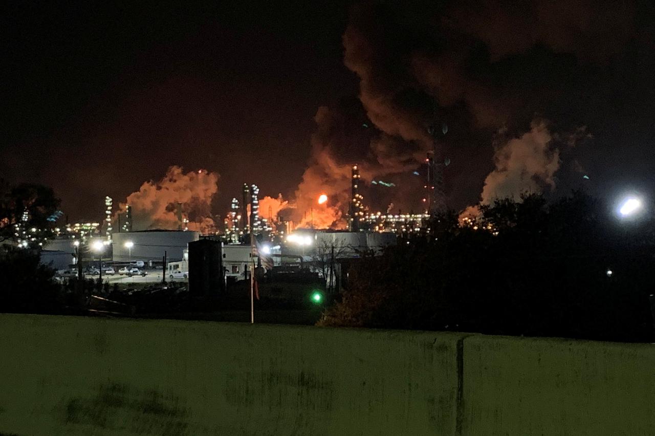 Požar petrokemijskog postrojenja u Texasu