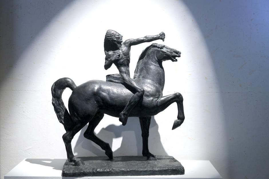 Eksponati na izložbi 'Hrvatska svijetu'