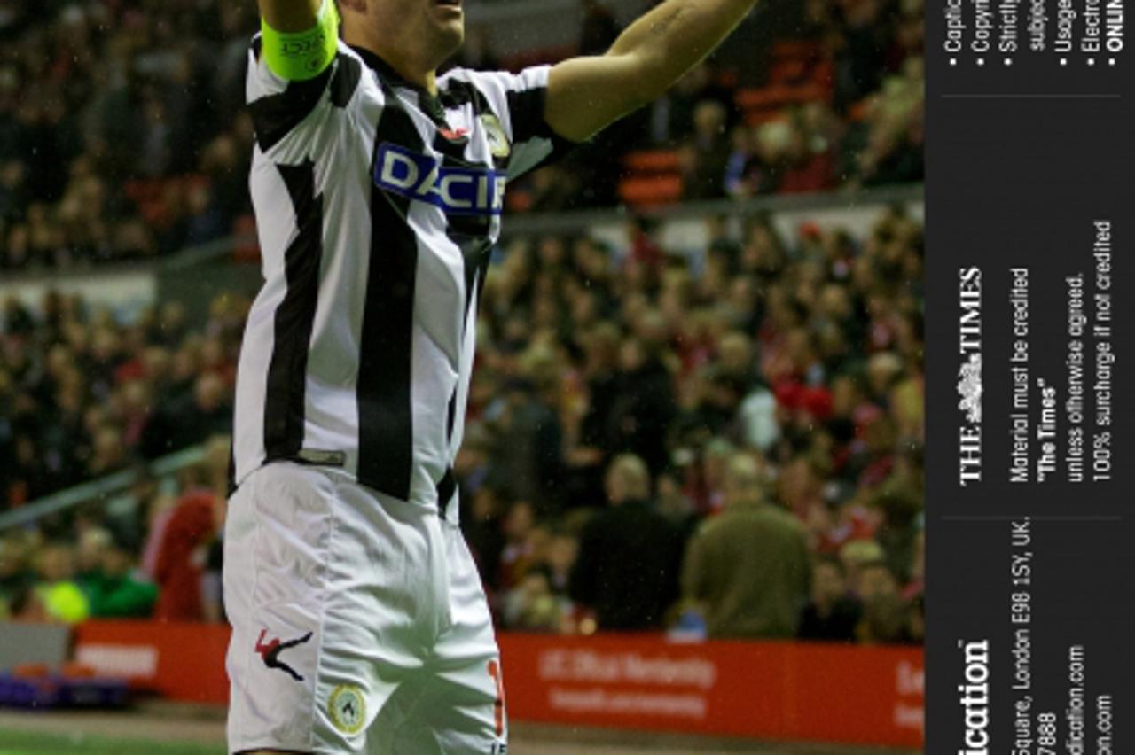 'Liverpool v Udinese. Europa League, Group Stage. Antonio Di Natale scores Udinese\'s 1st goal. Credit: The Times. Online rights must be cleared with N.I.Syndication.Photo: NI Syndication/PIXSELL'