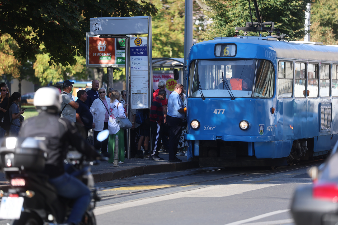 Zagreb: Zbog kvara tramvaja nastala prometna gužva u Ilici