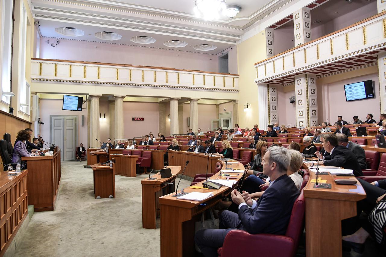 Zagreb: Drugi dan izvanredne sjednice Sabora