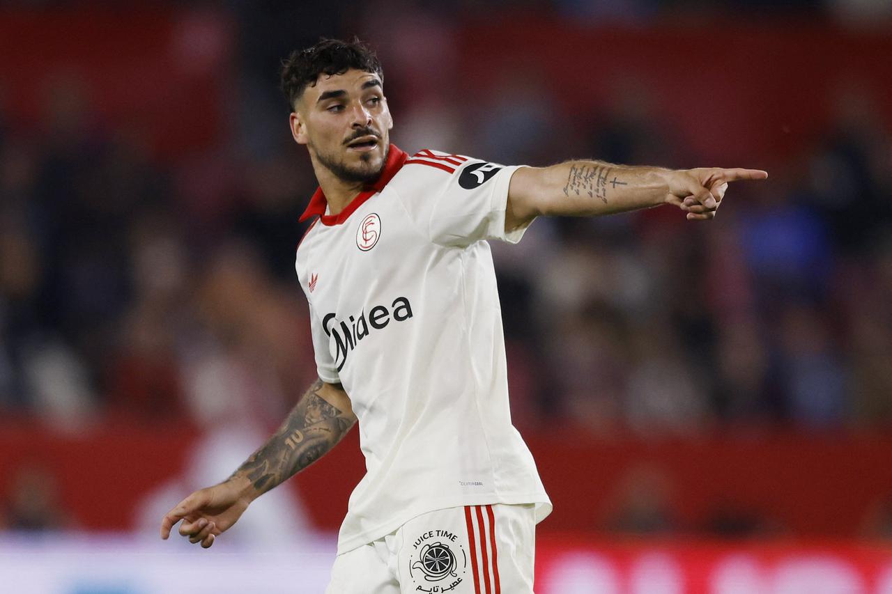 LaLiga - Sevilla v Atletico Madrid