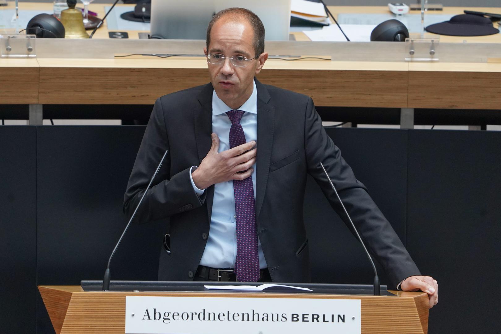 Jedan od njih je i Christian Graff, njemački kolega i zastupnik CDU-a. A tu su i Paul Wagner, Marco Giacometti...