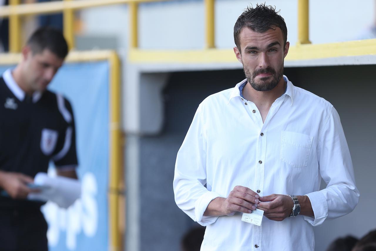 31.08.2013., stadion NK Lucko, Zagreb - 2. HNL, NK Lucko - NK Inter. Trener Luckog Basic Dario.  Photo: Sanjin Strukic/PIXSELL
