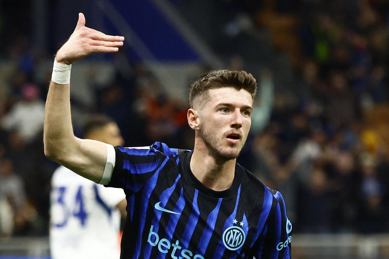 Coppa Italia - Semi Final - Second Leg - Inter Milan v Como