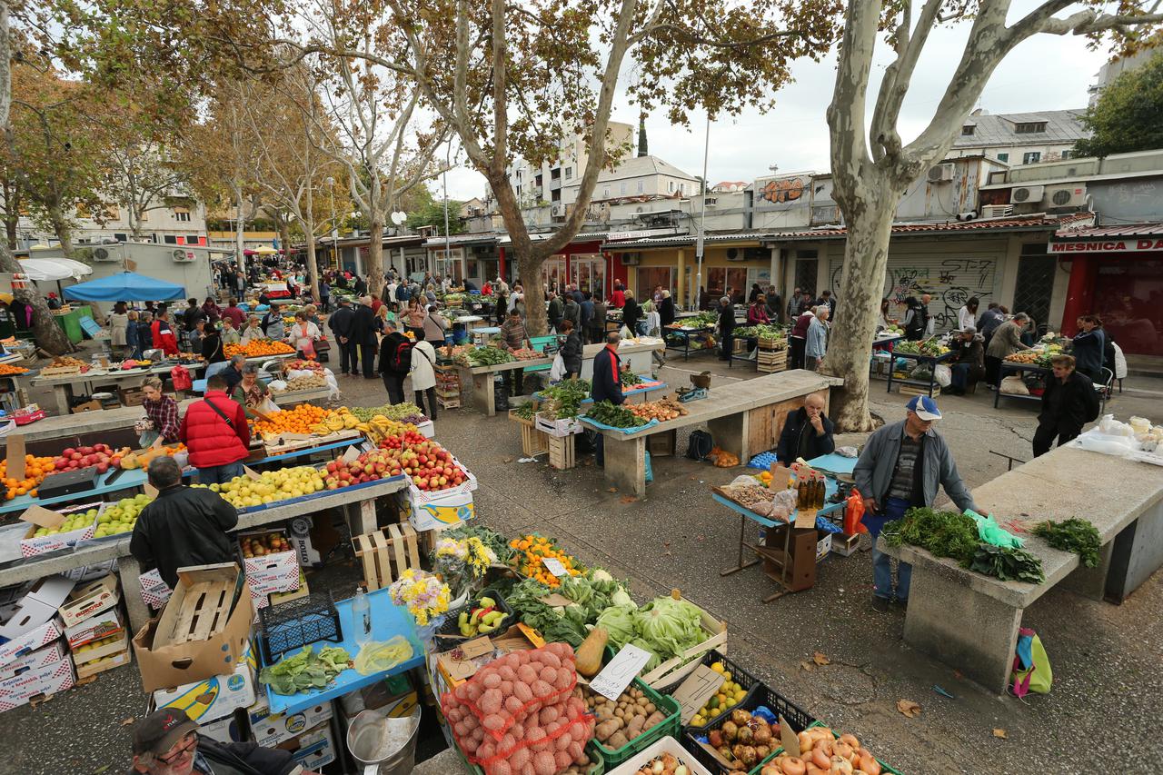Pazar split tržnica