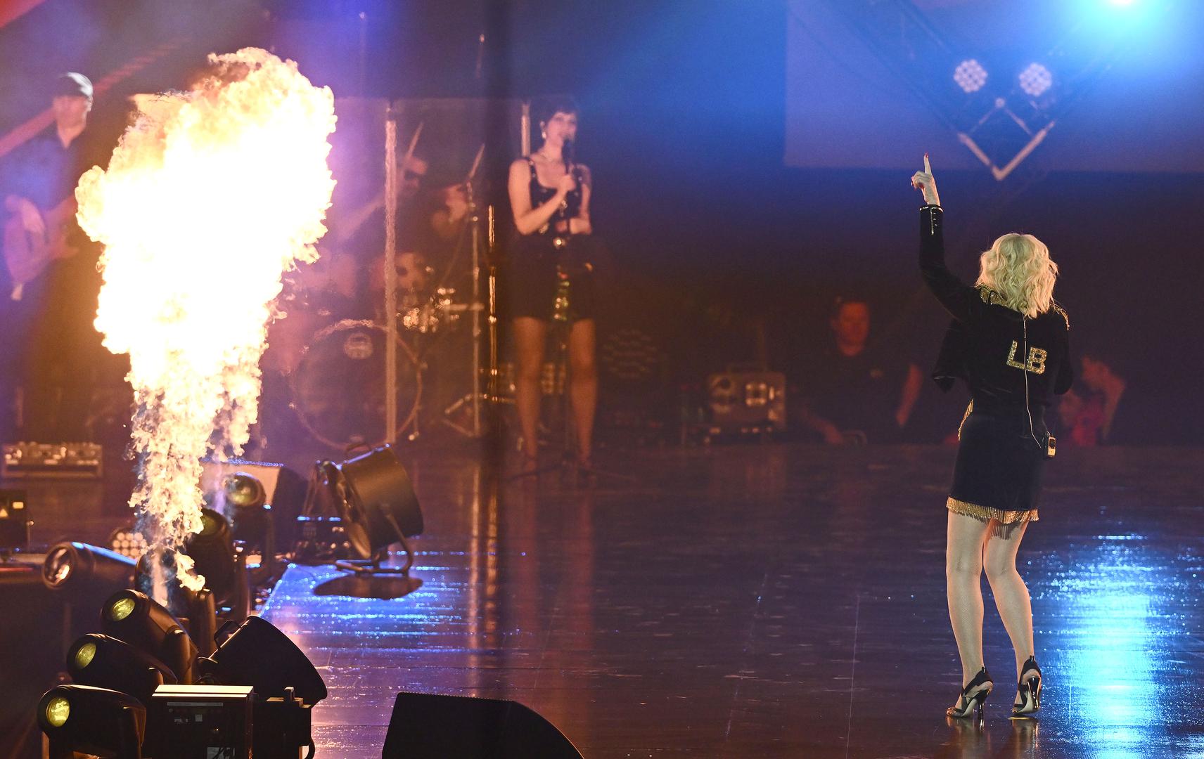 S više od 40 godina na sceni, Lepa Brena iza sebe ima brojne uspjehe. 