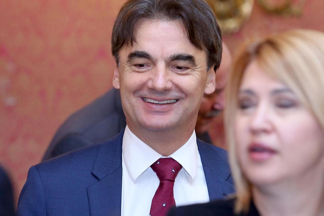 Vlada