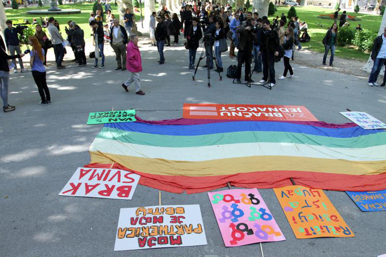 povorka,kontra,iskorak,gay,zrinjevac (1)