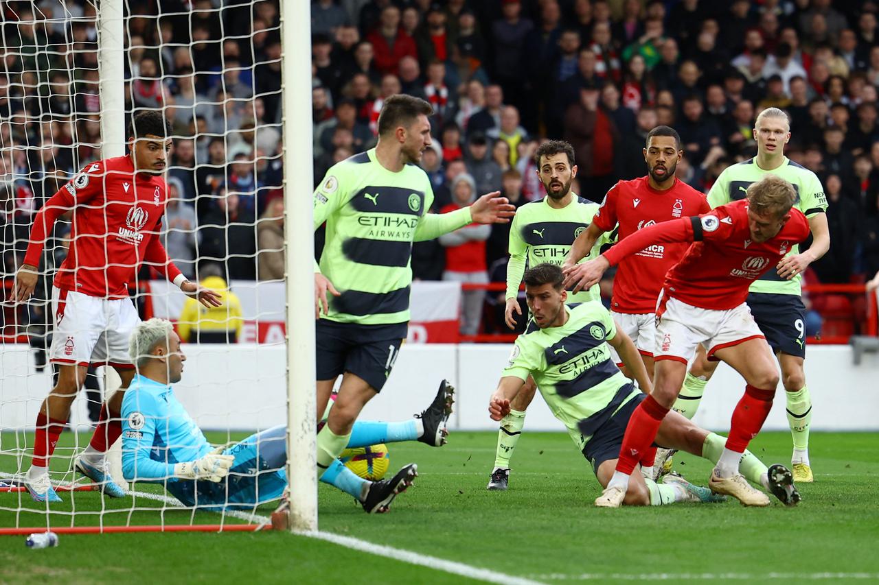 Premier League - Nottingham Forest v Manchester City