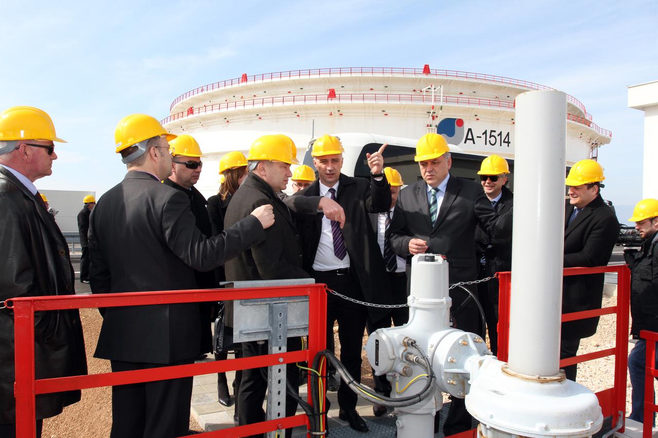 LNG terminal