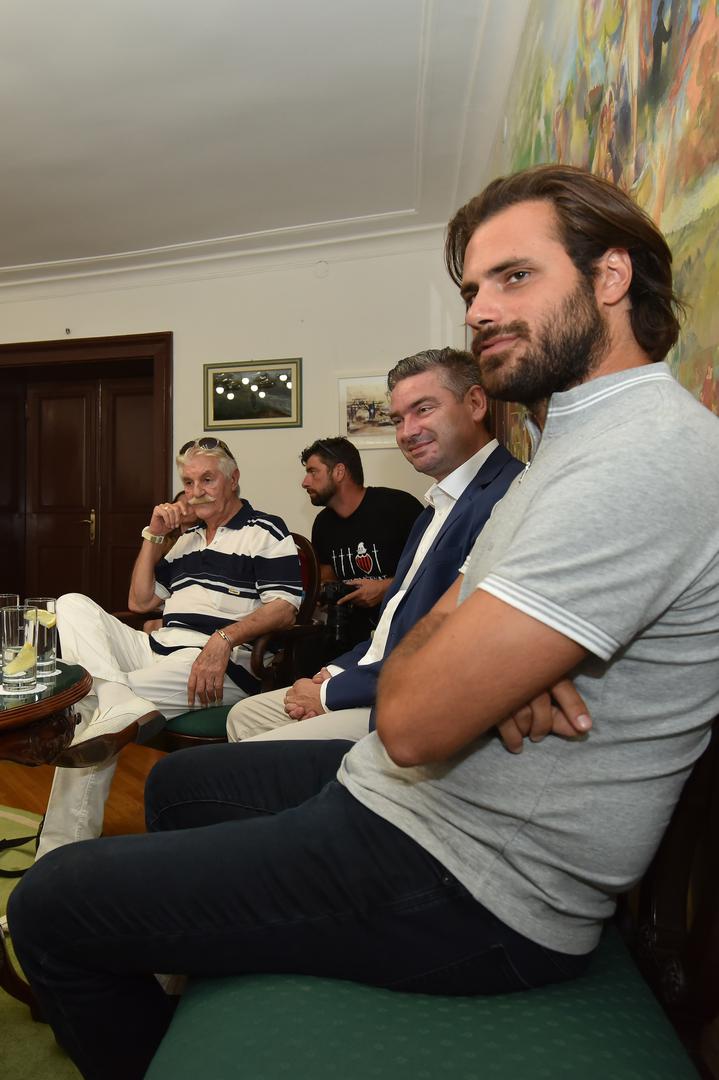  Na repertoaru će biti klasične skladbe i to one koje nije prije izvodio.