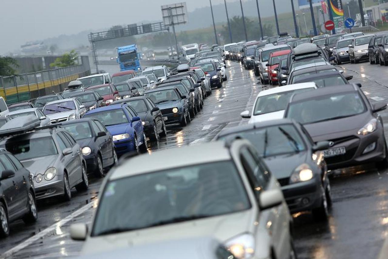 Lučko,prometna gužva