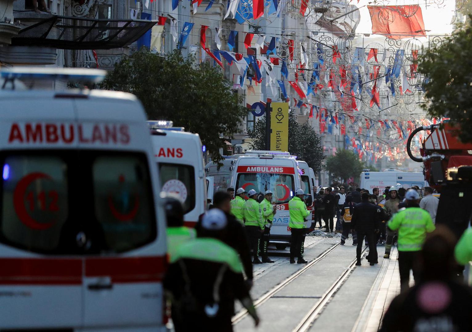 Police works at the scene after an explosion on busy pedestrian Istiklal street in Istanbul, Turkey, November 13, 2022. REUTERS/Kemal Aslan Photo: KEMAL ASLAN/REUTERS