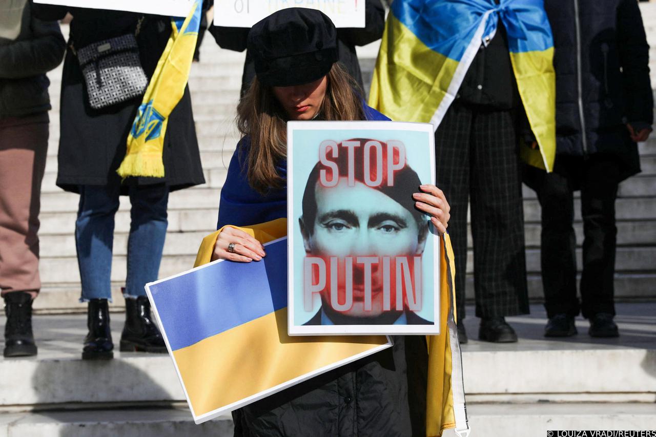 Ukrainians protest against Russia's invasion of Ukraine in Athens