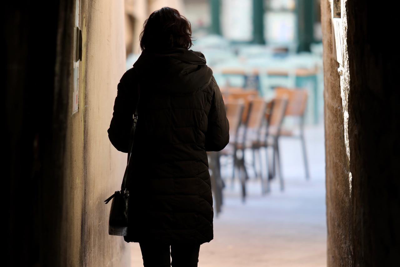 Split u iščekivanju novih mjera za sprječavanje širenja zaraze Covid-19