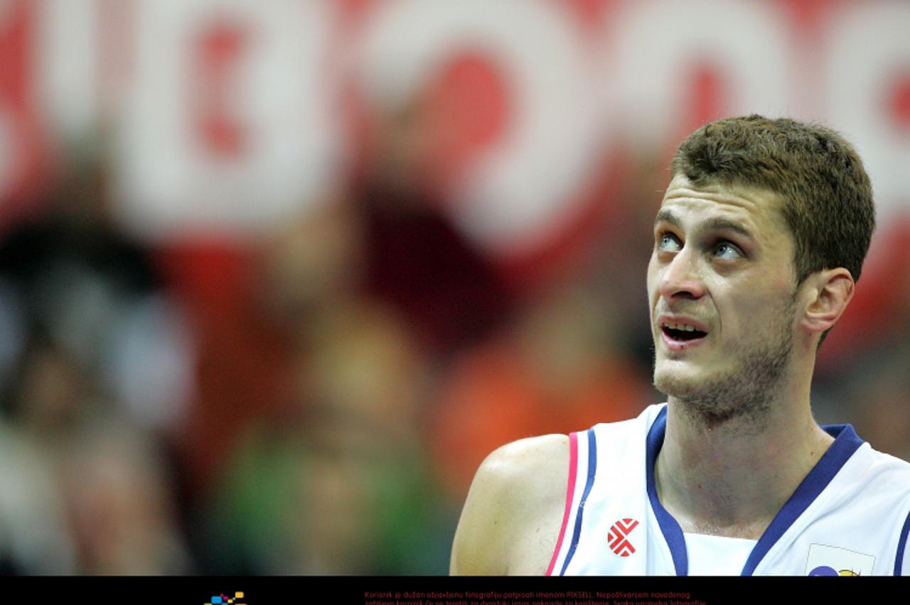 '07.12.2008. Zagreb,Hrvatska- Kosarkasi Cibone pobijedili su Bosnu 91-70 na svom parketu i nakon 11 kola drze cetvrto mjesto na ljestvici regionalne NLB lige iza tri srpska kluba. Marin Rozic Photo: I