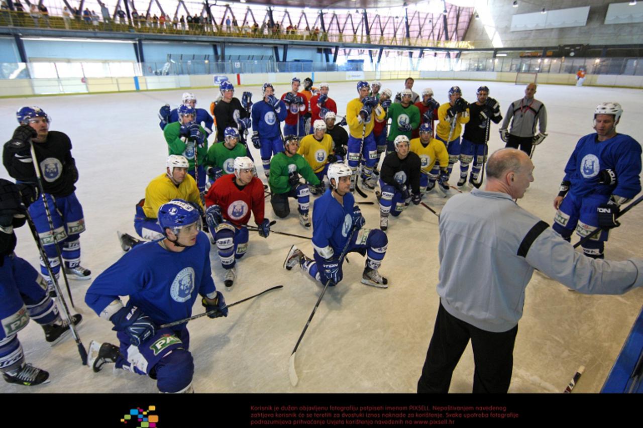 '12.08.2011., Zagreb, Velesajam - Trening Medvescaka na zagrebackom Velesajmu. Photo: Igor Kralj/PIXSELL'