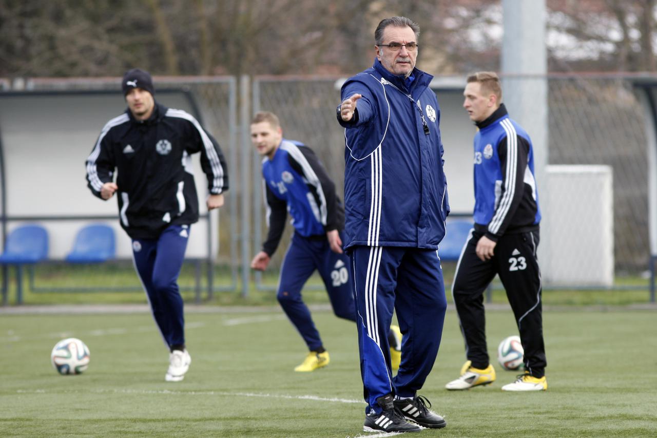 08.01.2015., Koprivnica - Nogometasi Slaven Belupa zapoceli su zimske pripreme. Photo: Marko Jurinec/PIXSELL