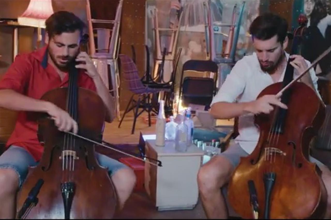 2Cellos