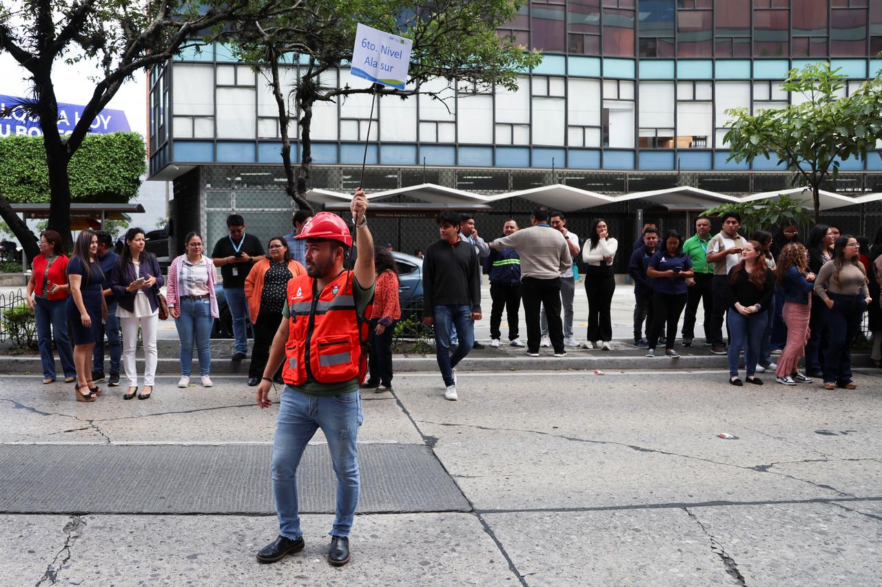 Magnitude 7.4 quake hits Mexican coast near Guatemala, triggers tsunami threat