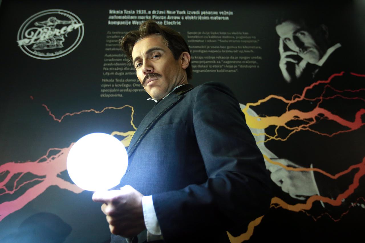 Tesla i njegovi izumi ostaju vječna inspiracija – bio je junak Noći muzeja, kada ga je utjelovio Mario Petreković