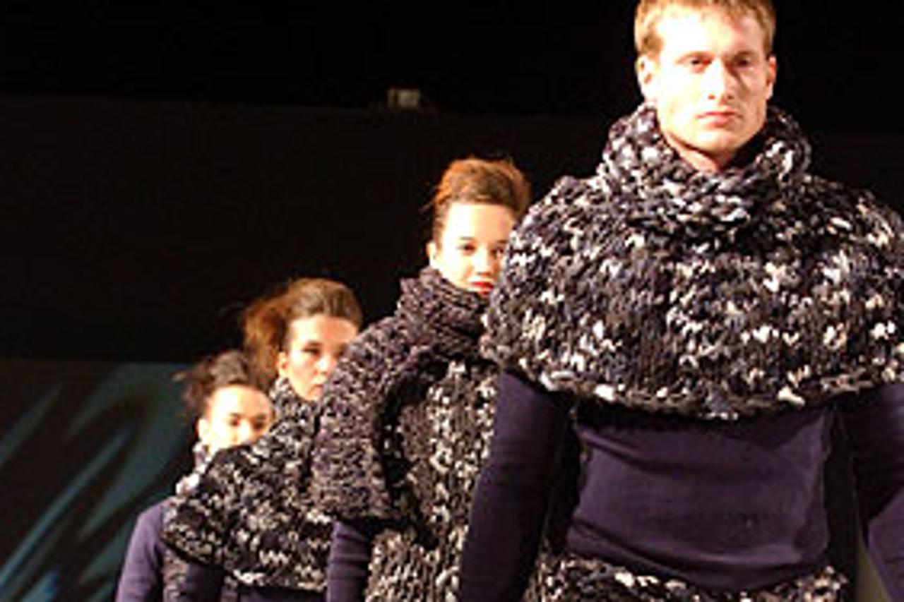 moda-01-txt.jpg