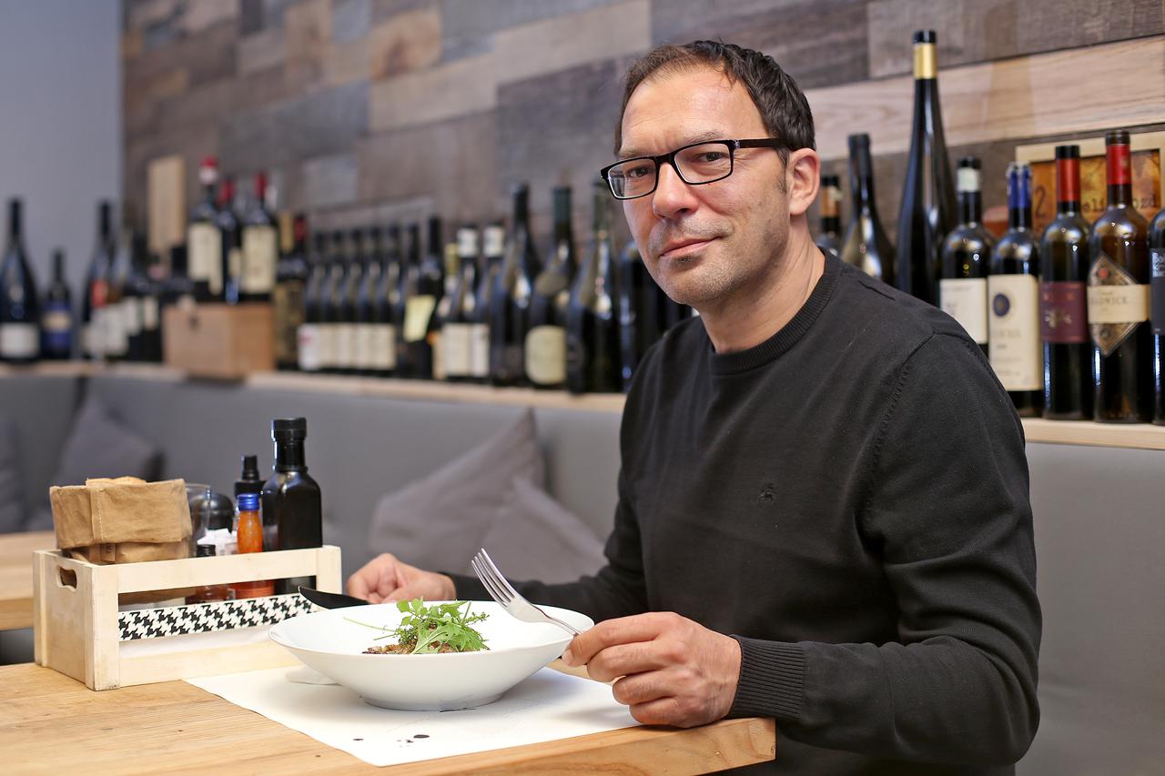 Restoran Sherry’s Wines & Bites