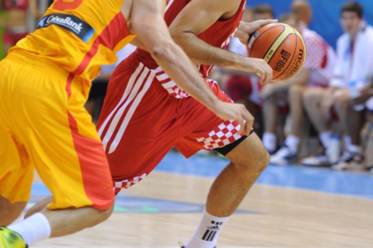 '04.09.2013., Celje, Slovenija - Eurobasket Slovenije 2013, Grupa Celje-C,1.kolo - Hrvatska-Spanjolska Kruno Simon Photo: Hrvoje Jelavic/PIXSELL'