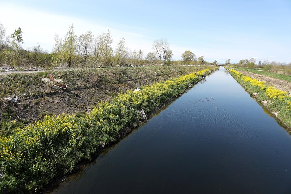 Divlja odlagališta otpada u Zagrebu