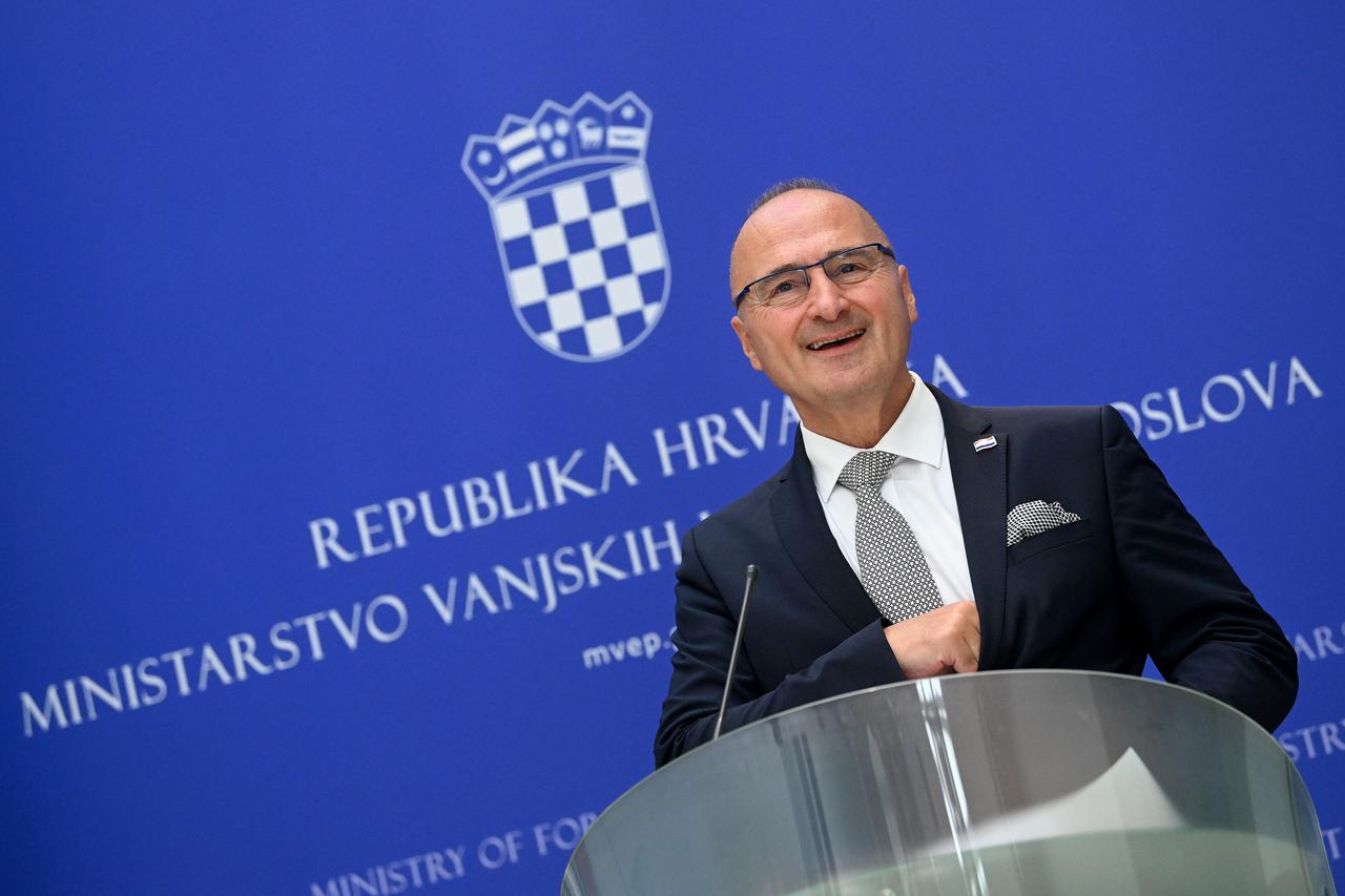 Zagreb: Ministar Gordan Grlić Radman dao je izjavu o veleposlanicima