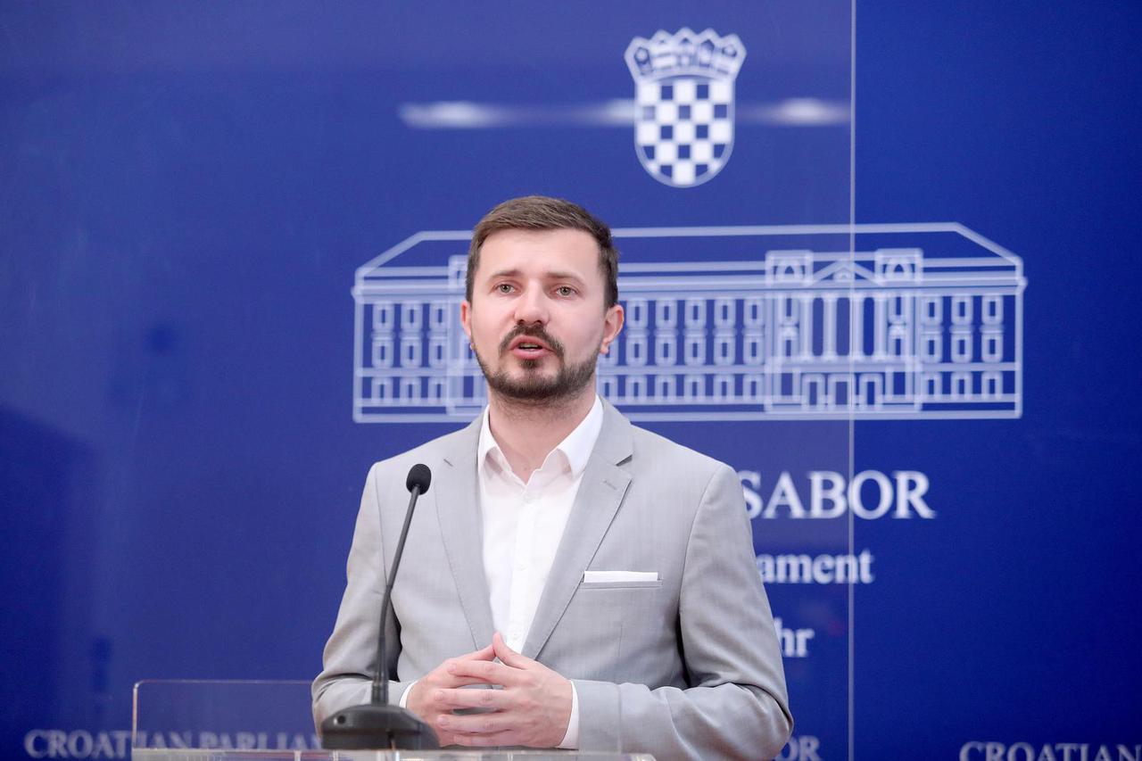 Zagreb: Zastupnik Davor Nađi o temi "Nacionalni plan oporavka i otpornosti"