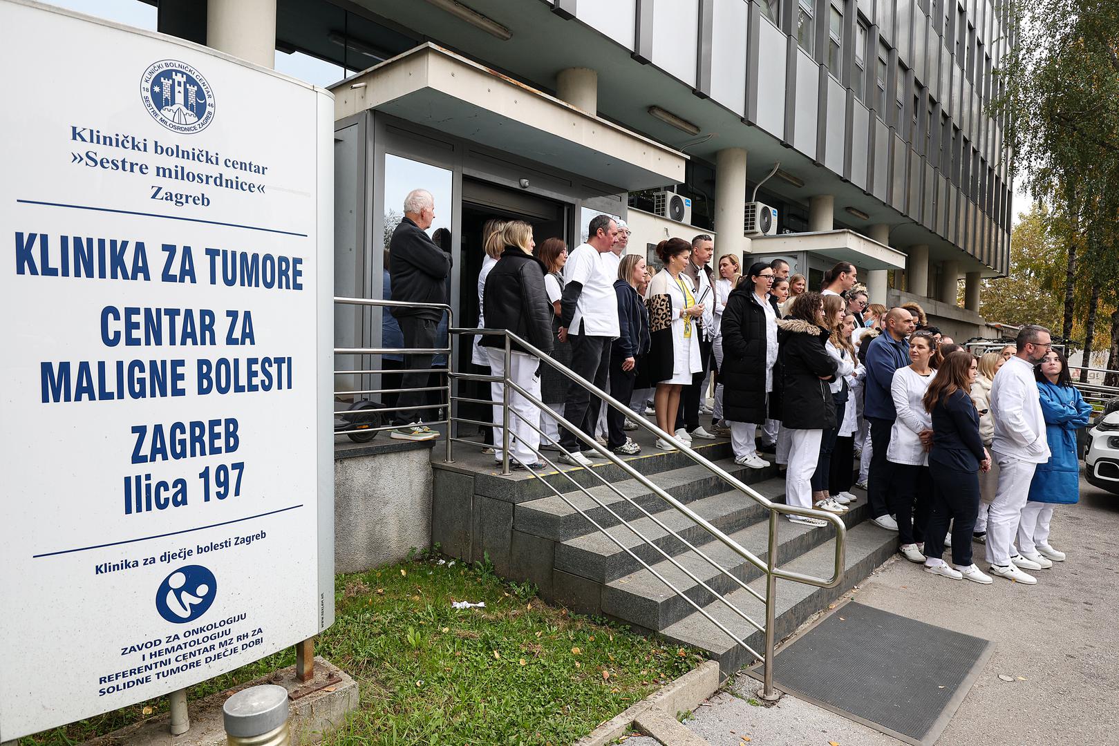 11.11.2024., Klinika za tumore, Zagreb - Djelatnici Klinike za tumore u strajku okupili se ispred zgrade kako bi skrenuli pozornost na svoje probleme. Clanovi sindikata dali su izjave okupljenim medijima. Photo: Goran Stanzl/PIXSELL