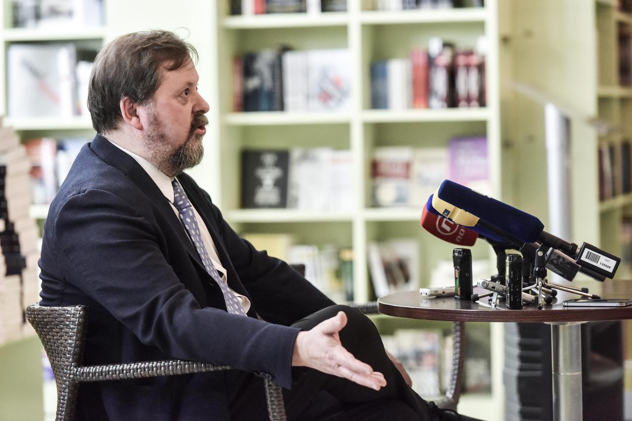 Predsjednik Uprave Algortima Neven Antičević održao konferenciju za medije