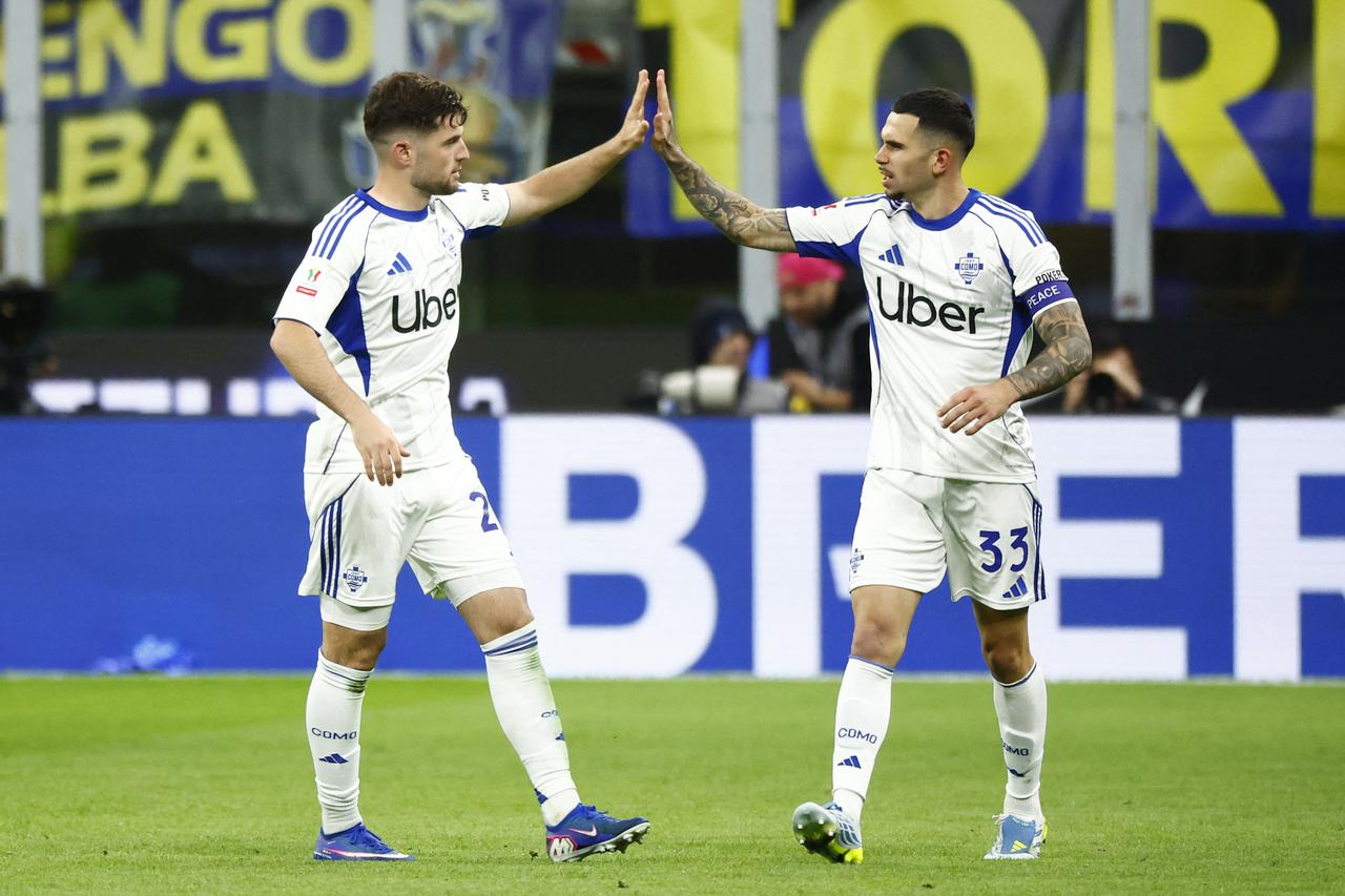 Coppa Italia - Semi Final - Second Leg - Inter Milan v Como