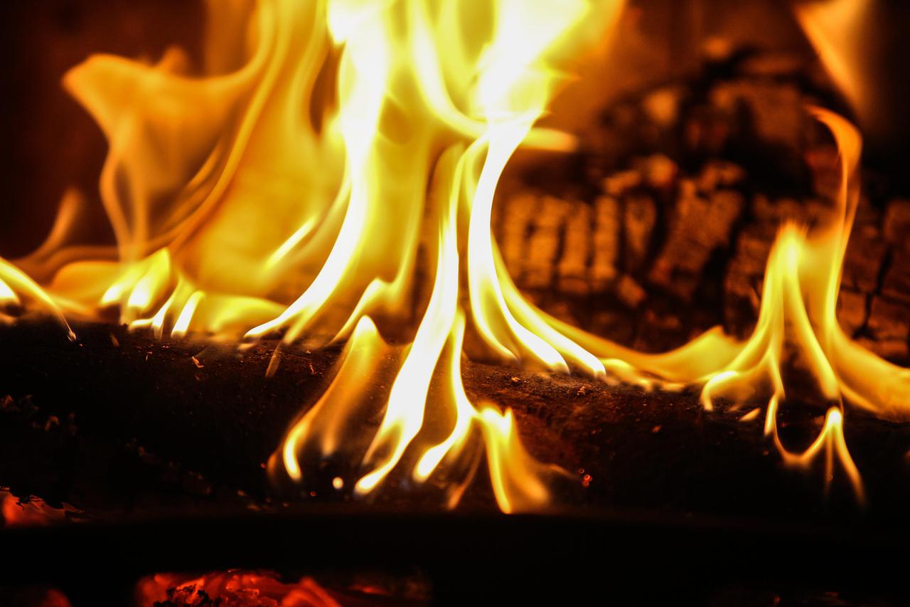 Najavljeno smanjenje PDV-a na brojne proizvode i usluge, hranu, plin, higijenske uloške...