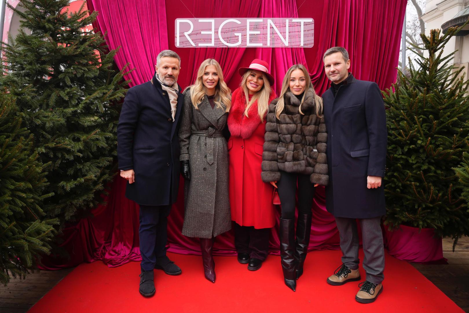 Posljednja subota prije Božića nekoliko godina unazad postala je prepoznatljiv termin za jedno od zapaženijih zagrebačkih poslovno-društvenih okupljanja. 