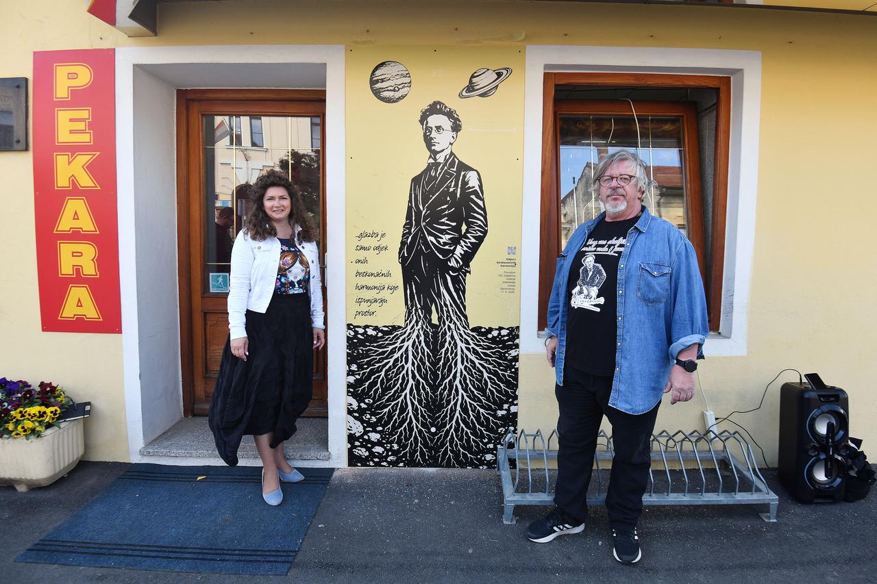 Čakovec dobio mural “Odjeci beskonačnih harmonija” posvećen Josipu Štolceru-Slavenskom