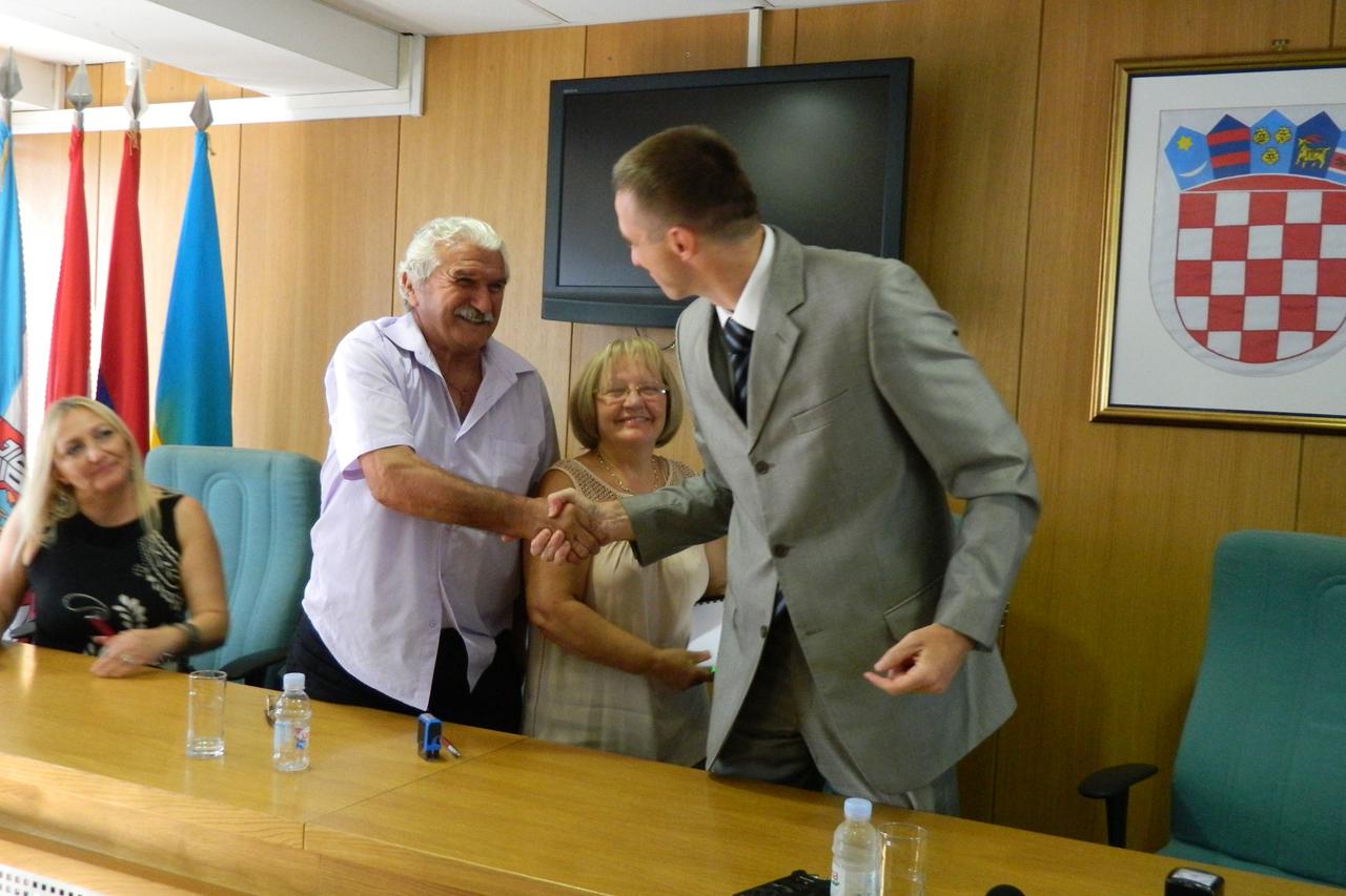 ivan penava lavoslav bosanac grad vukovar društvo volko državni arhiv vukovar obnova