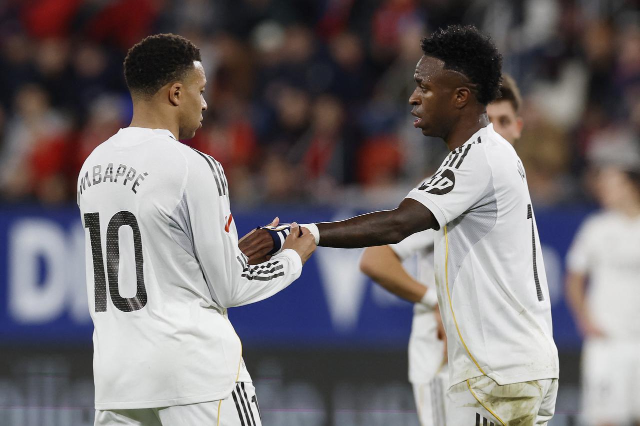 LaLiga - Osasuna v Real Madrid