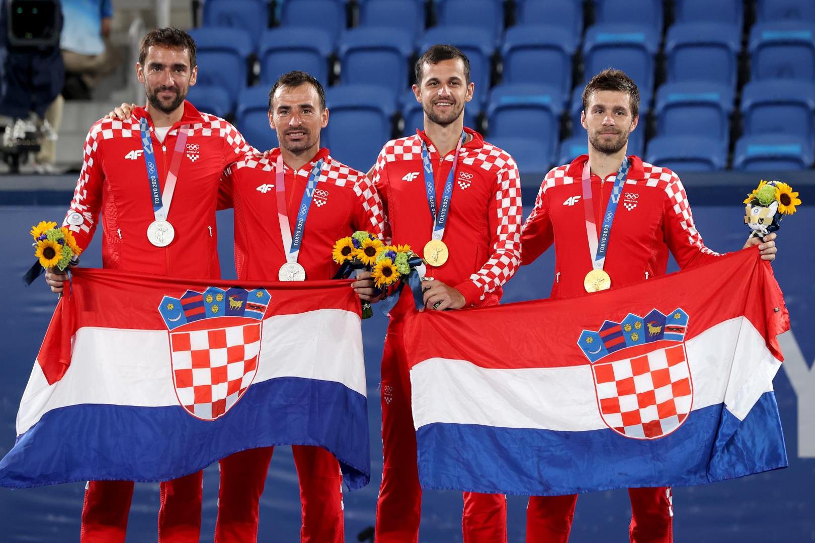 Ipak, Hrvatska je osvojila osam medalja. Osam sjajnih odličja s ovih doista čudnih Olimpijskih igara na koja svi možemo biti iznimno ponosni. Osobito na tenisko svehrvatsko finale muških parova.